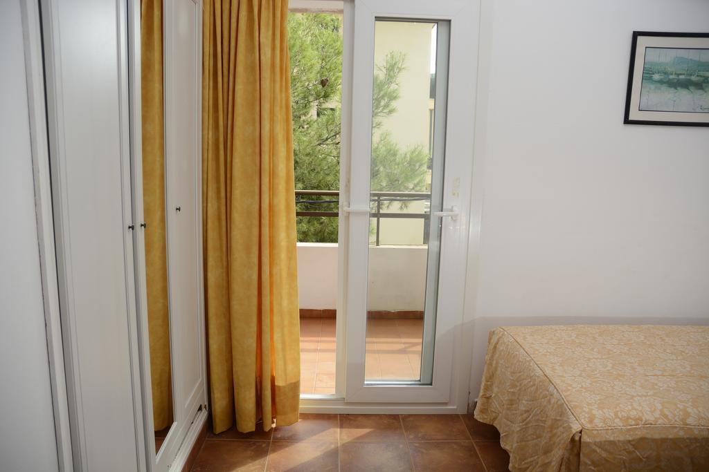 Sa Marina Apartamento Cala Millor  Quarto foto